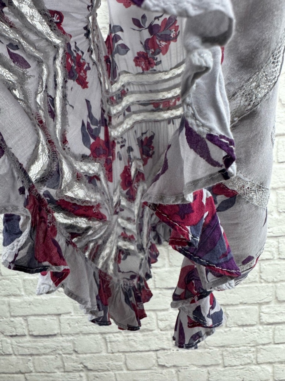 Free People Voile & Lace Trapeze Slip Dress Gray Red Floral Boho Size Small - Picture 9 of 14